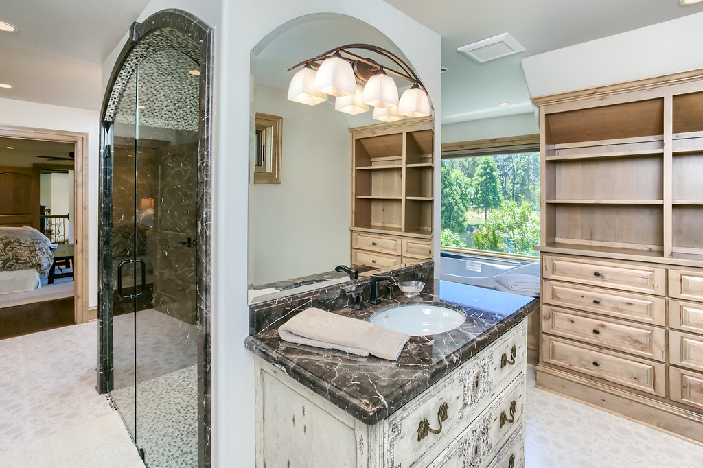 Upstairs Master Bath